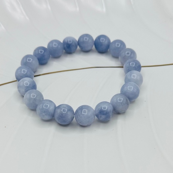 Natural Aquamarine Cloud 10mm Beaded Bracelet - Picture 1 of 5